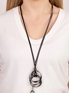 Paparazzi Jewelry Gunmetal Ring Lanyard & Matching Earrings Set - Work Wear